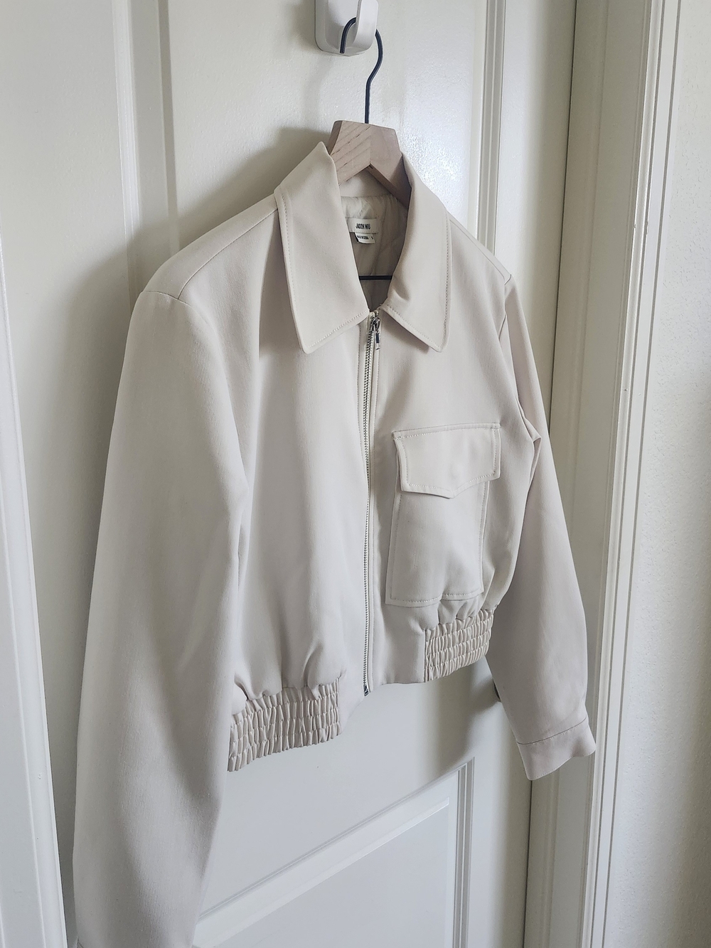Jason Wu Light Cream Cropped Bomber Jacket - Picture 4 of 7